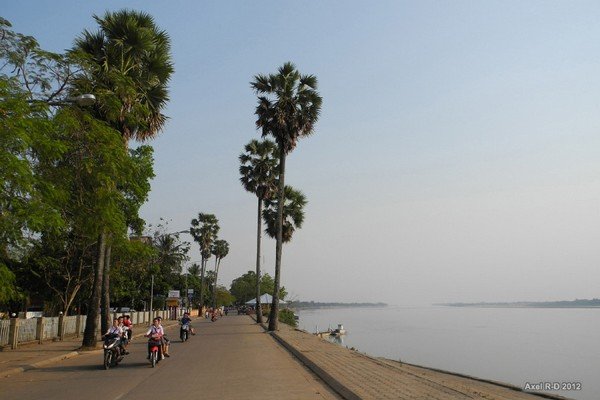 MekongThaKhaekLaos Mekong River in Tha Khaek Laos