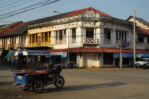 TuktukThaKhaekLaos Tuktuk in Tha Khaek Laos